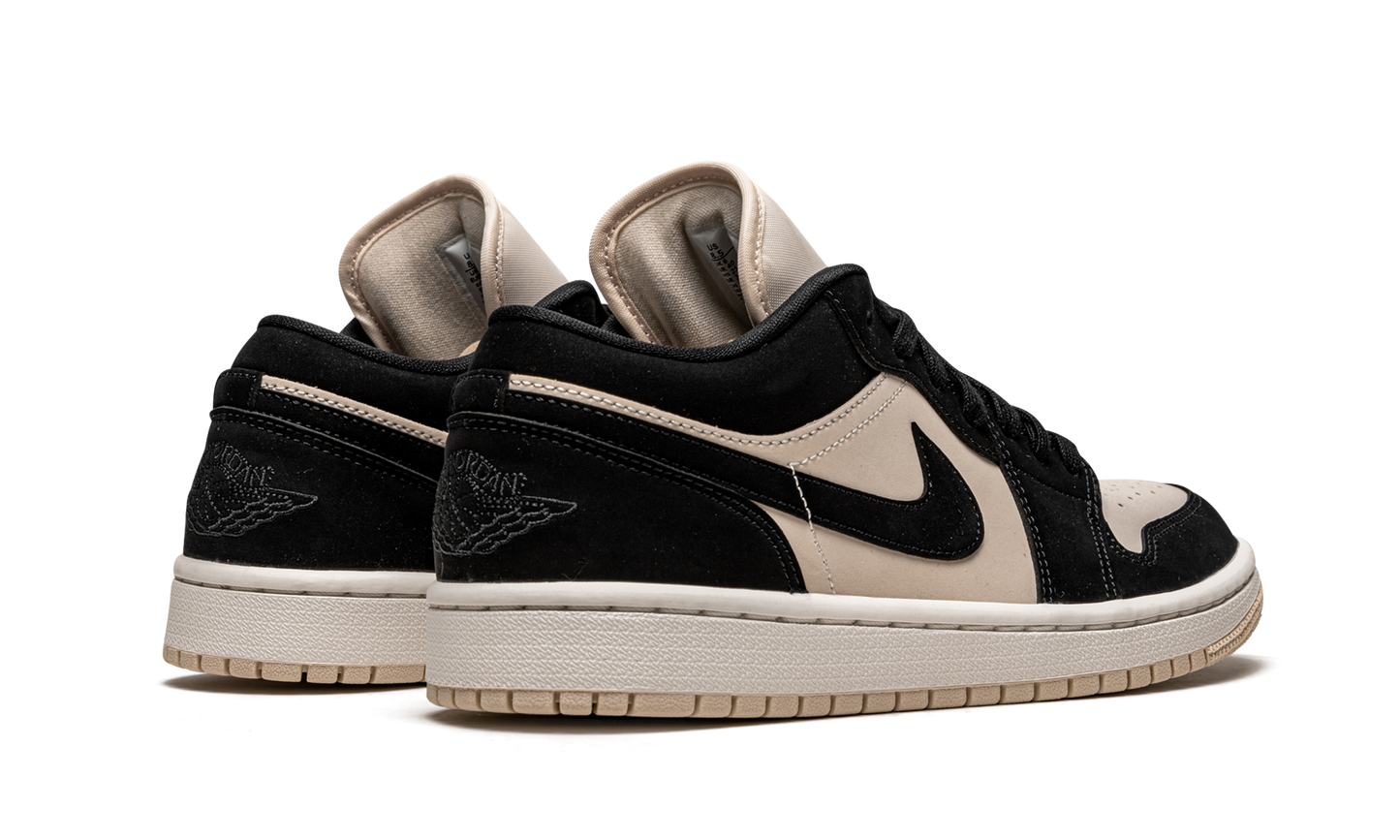 Air Jordan 1 Low WMNS  Black Guava Ice