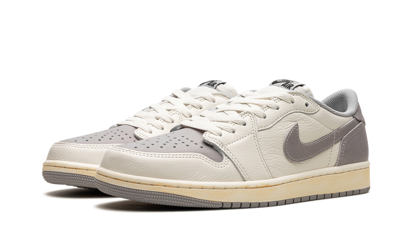 Air Jordan 1 Low EX  Atmosphere Grey