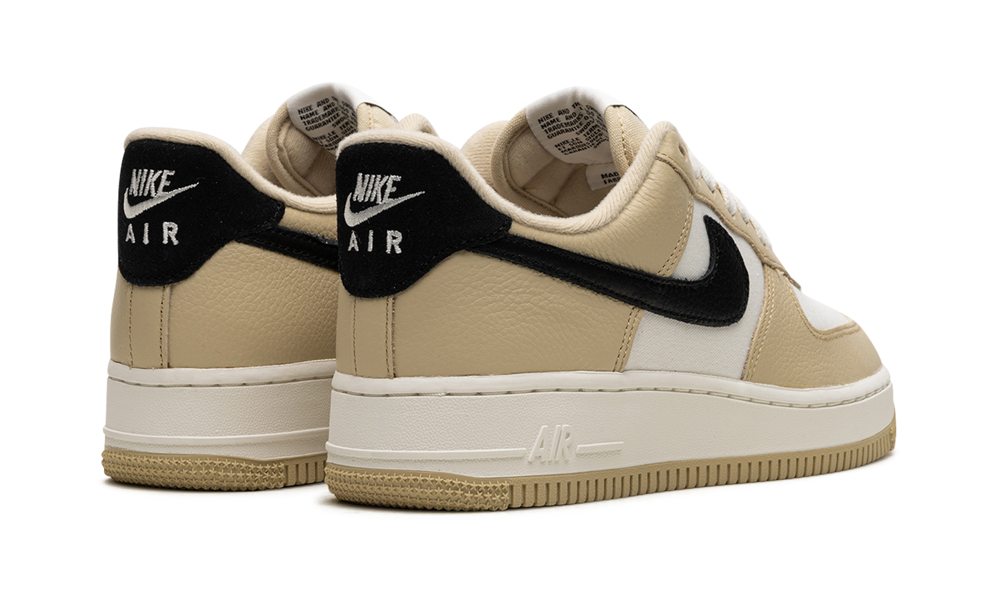 Air Force 1 '07 LX Low  Team Gold