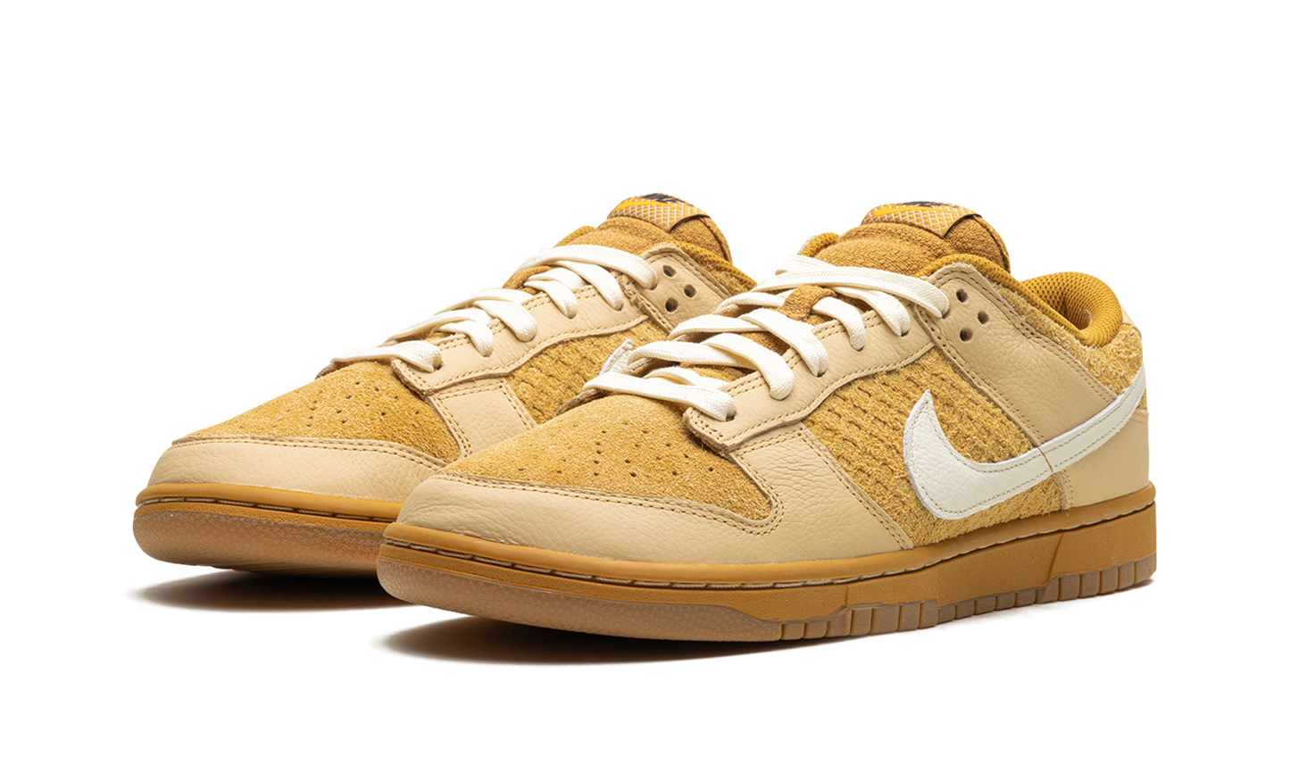 Dunk Low  Waffle