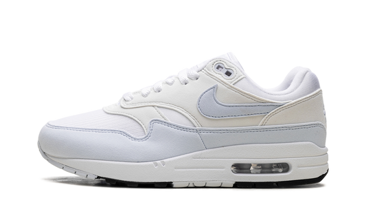 WMNS NIKE AIR MAX 1  FOOTBALL GREY