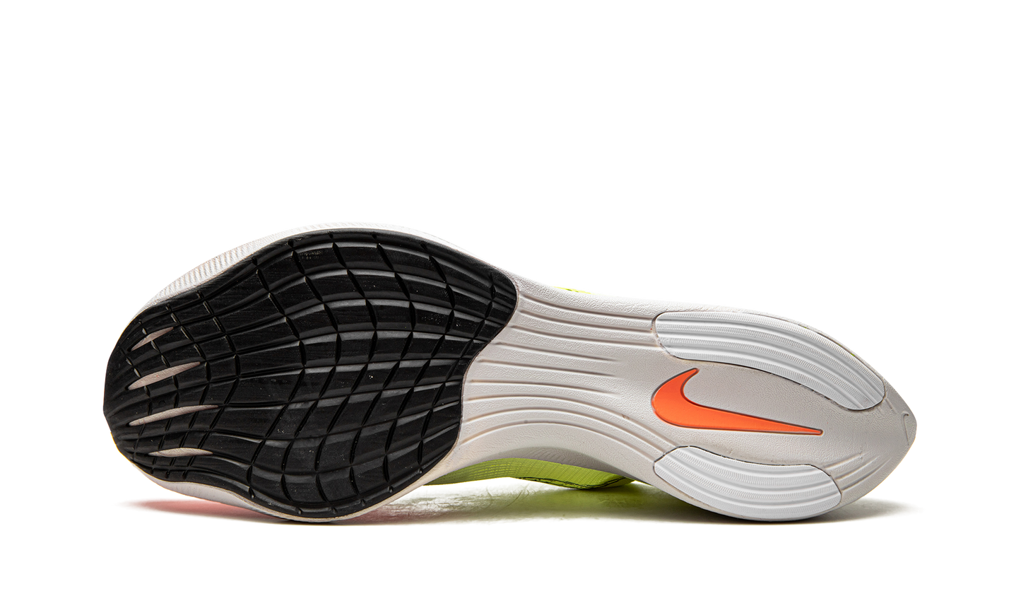 ZoomX Vaporfly Next % 2  Hyper Orange