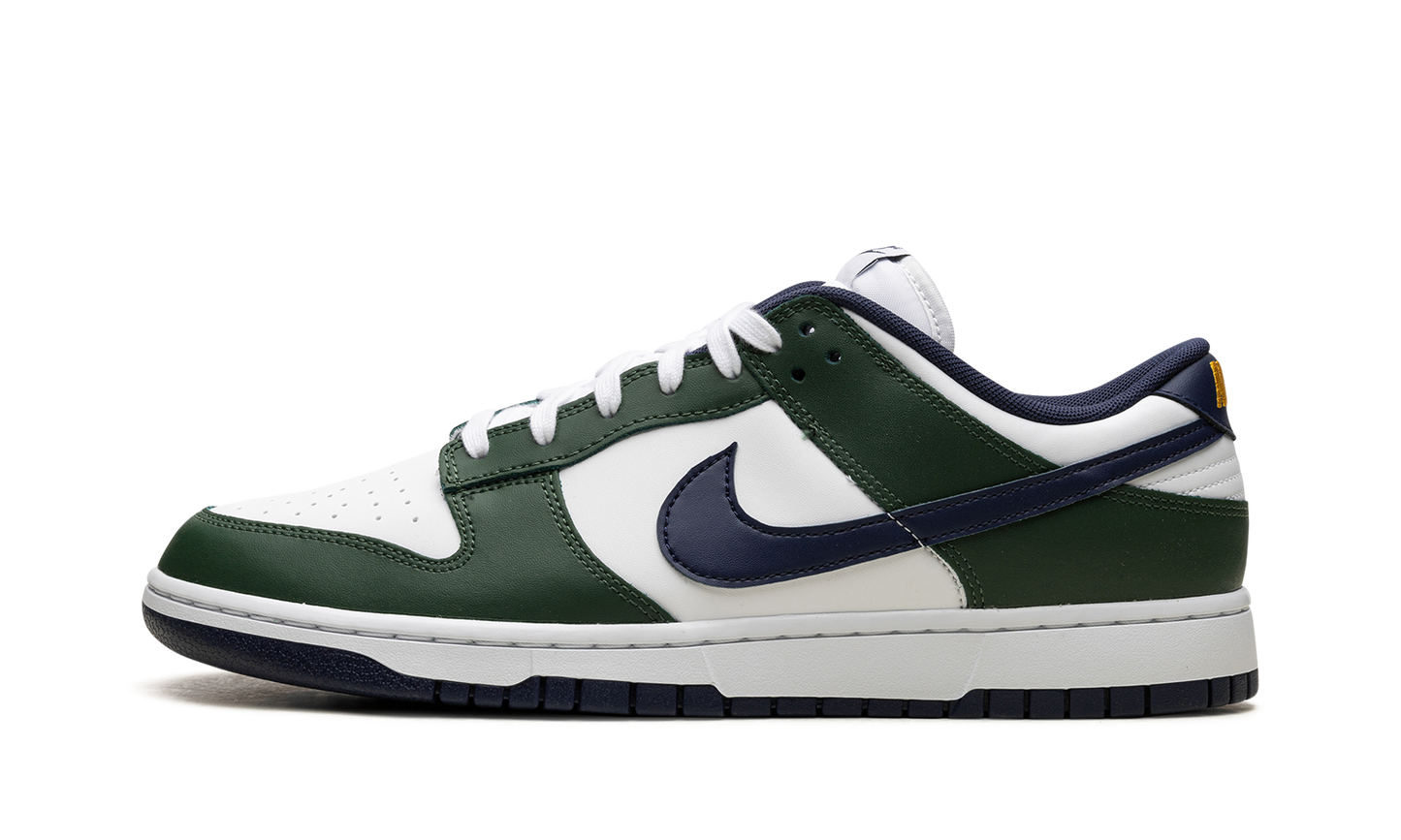Dunk Low  Fir