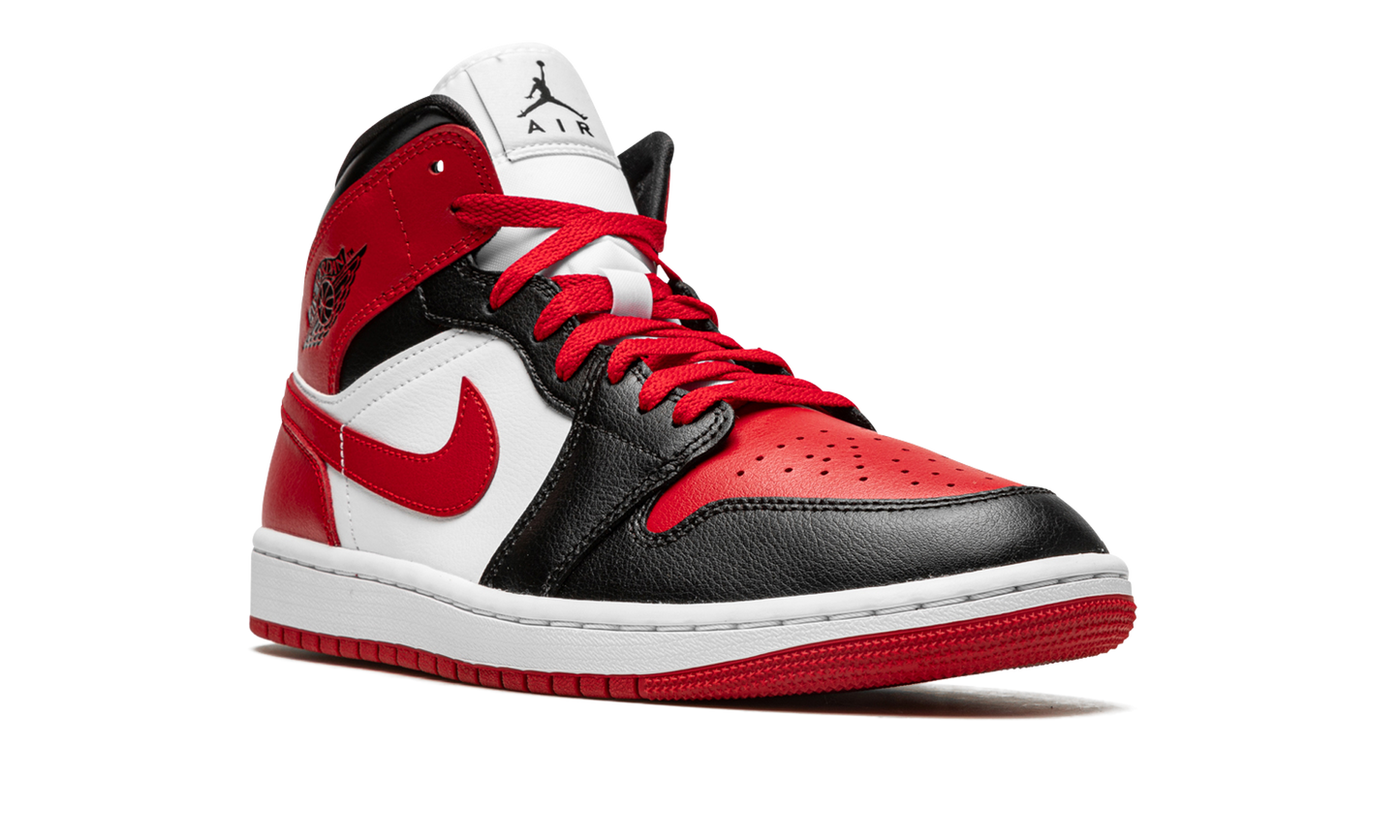 AIR JORDAN 1 MID WMNS  Alternate Bred Toe