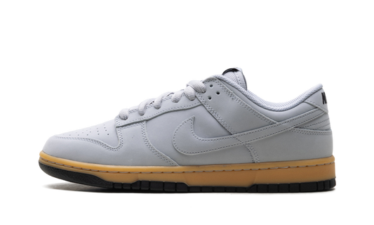 Dunk Low SE  Wolf Grey