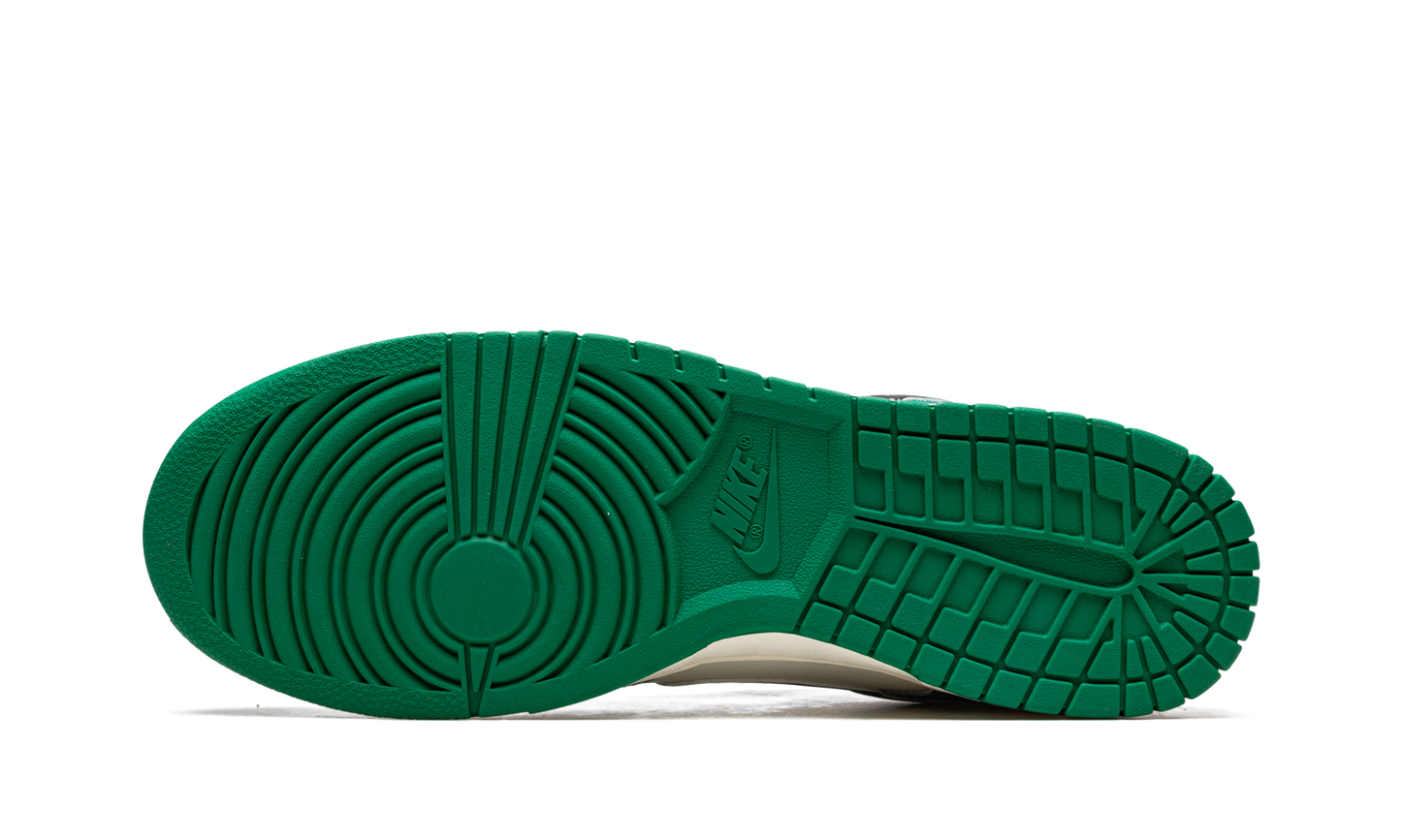 Dunk Low Retro Se  Lottery Pack - Green
