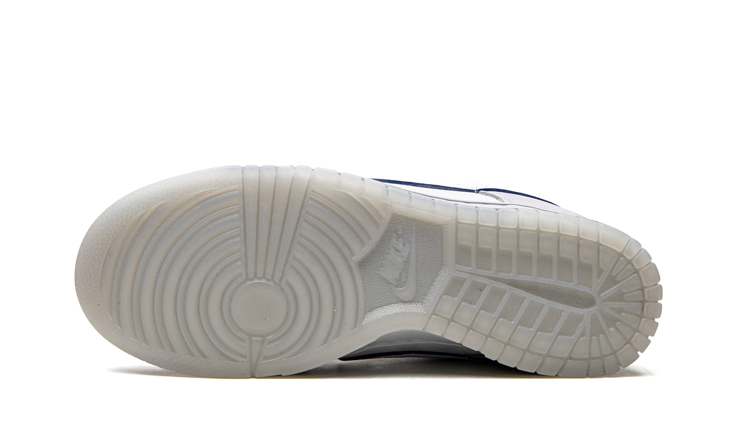 Dunk Low  Wolf Grey / Pure Platinum