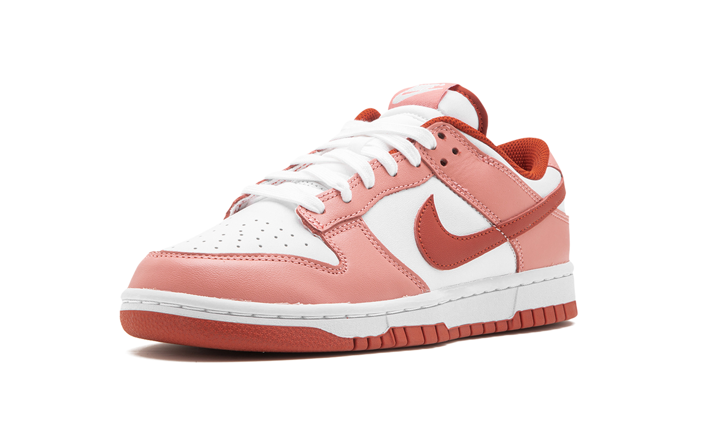 DUNK LOW WMNS  Red Stardust