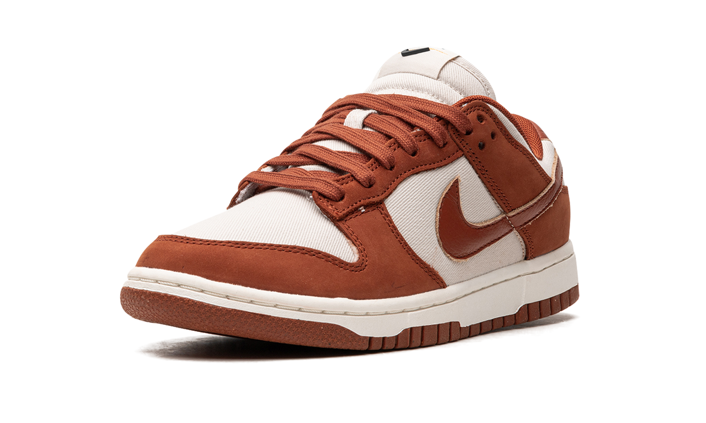 NIKE DUNK LO LX WMNS  Rugged Orange