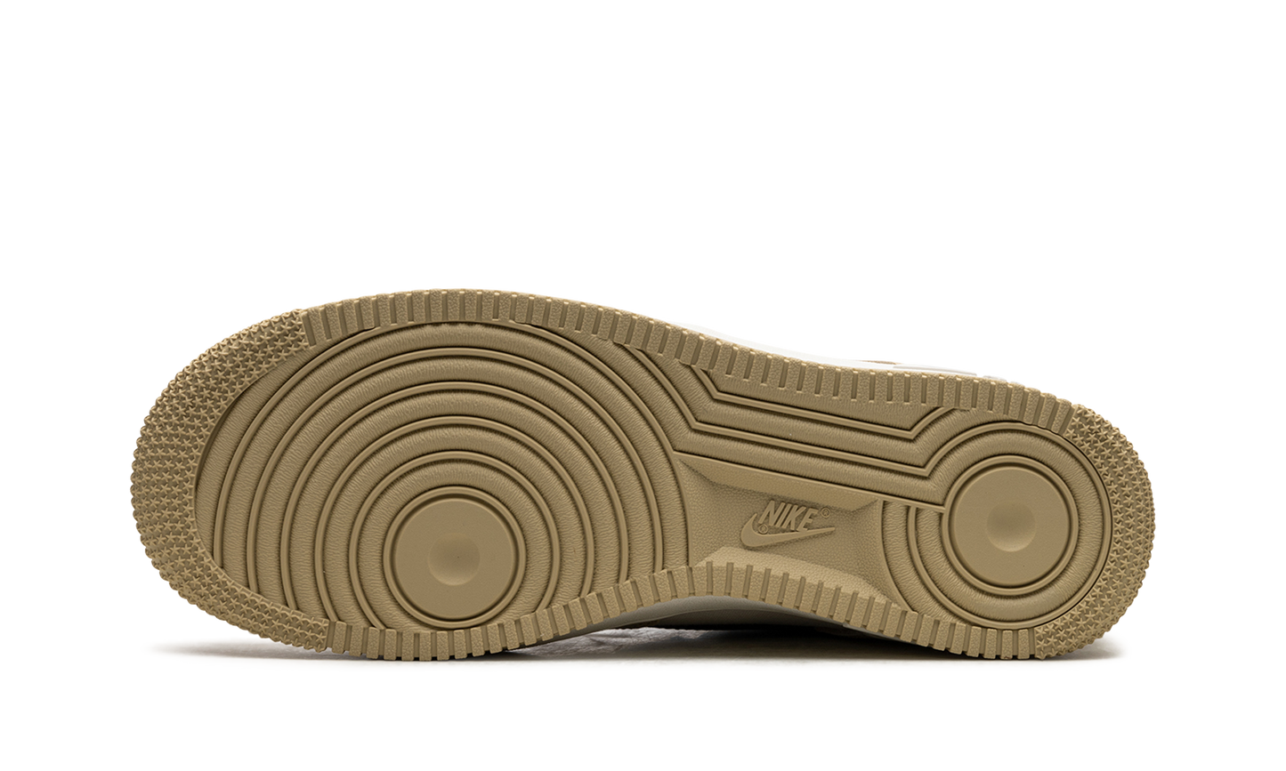 Air Force 1 '07 LX Low  Team Gold