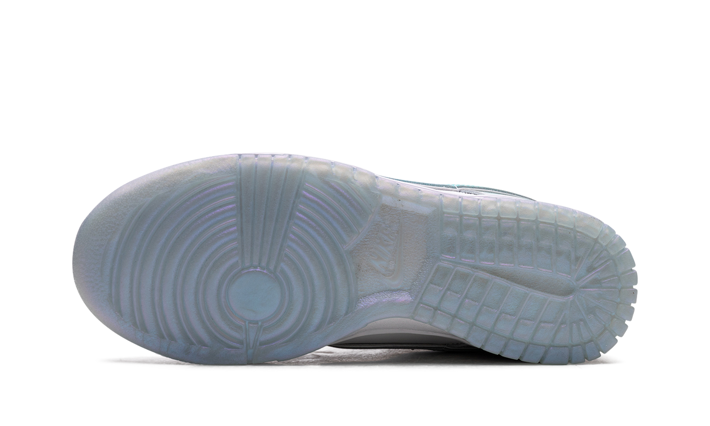 DUNK LOW WMNS  Unlock Your Space
